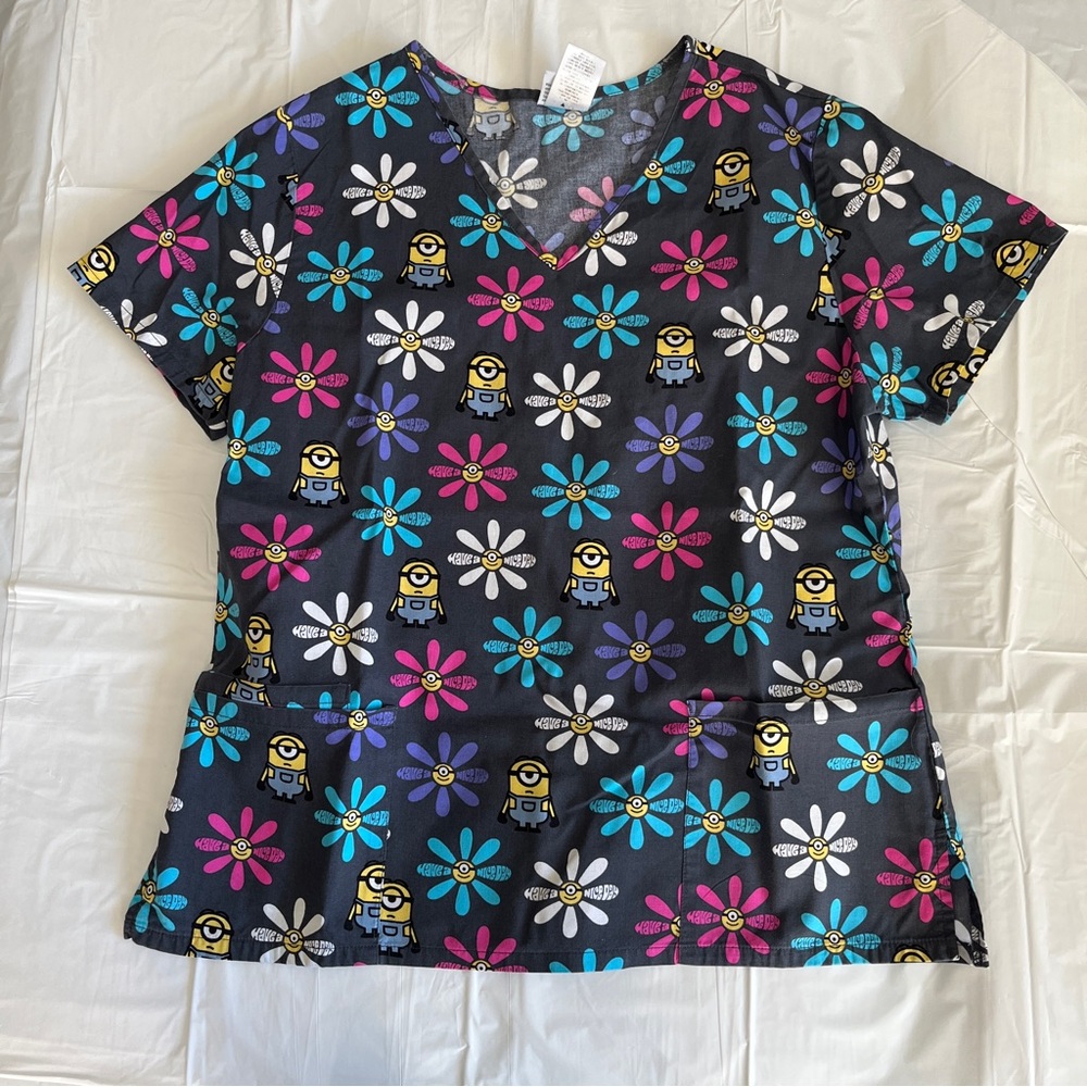 Woman’s Scrub Top M